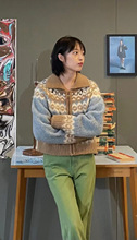 2022秋冬季新款韩国设计师宝罗同款羊毛复古撞色提花针织开衫毛衣