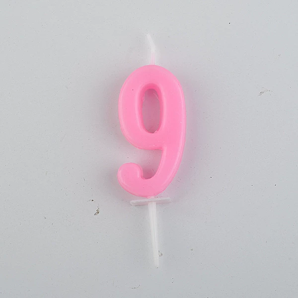 Pink bag in number 9