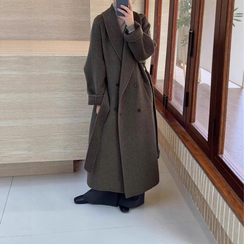 2025 New Style Green Fruit Collar Loose Fit with Belt, Elegant Double-Sided Wool Coat for Women, Mid-Length