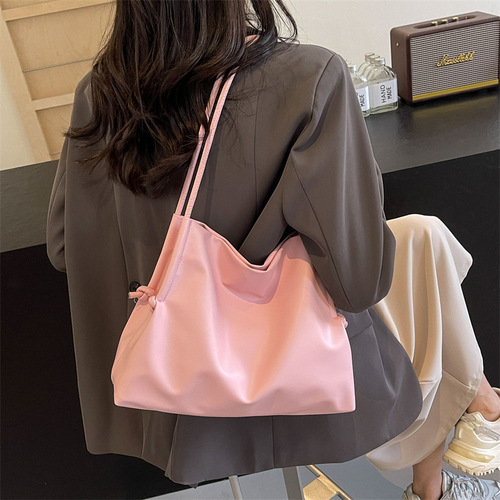 Large-capacity bag women's new fashion single shoulder armpit commuting 2024 casual trend fashion lazy style tote bag