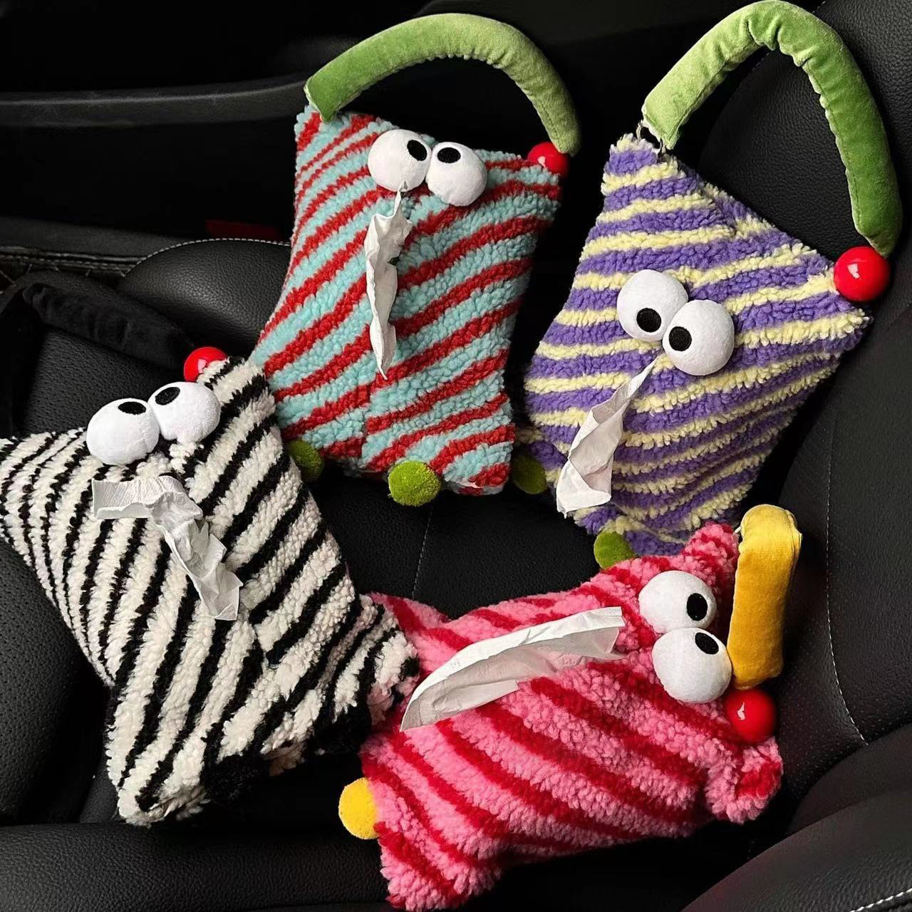 Caja de toallas de automóvil de alto valor facial de monstruos lindos extraños bolsas de toallas de automóvil caja de extracción de papel para almacenar regalos de corazón de niña