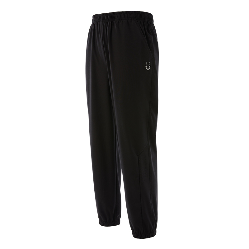 【인기 폭발! 어디에나 잘 어울리는】 블랙