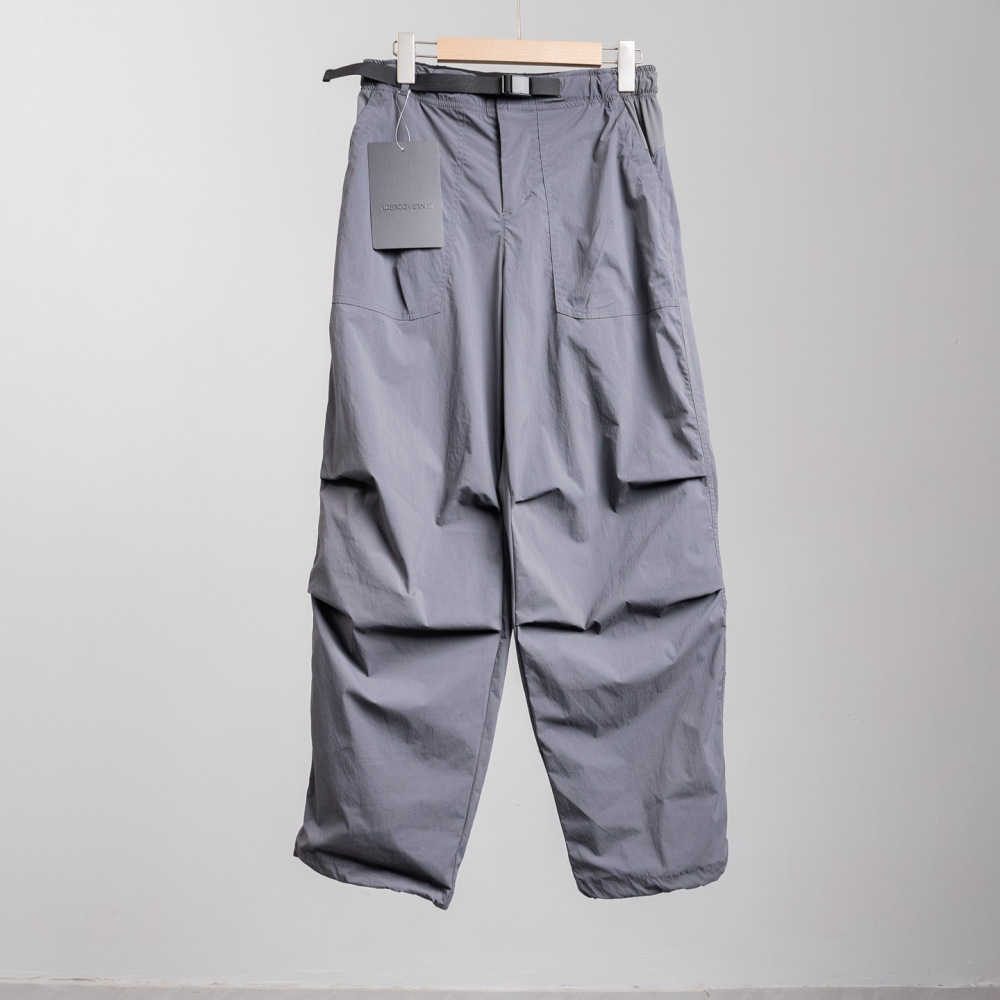 Shadow gray