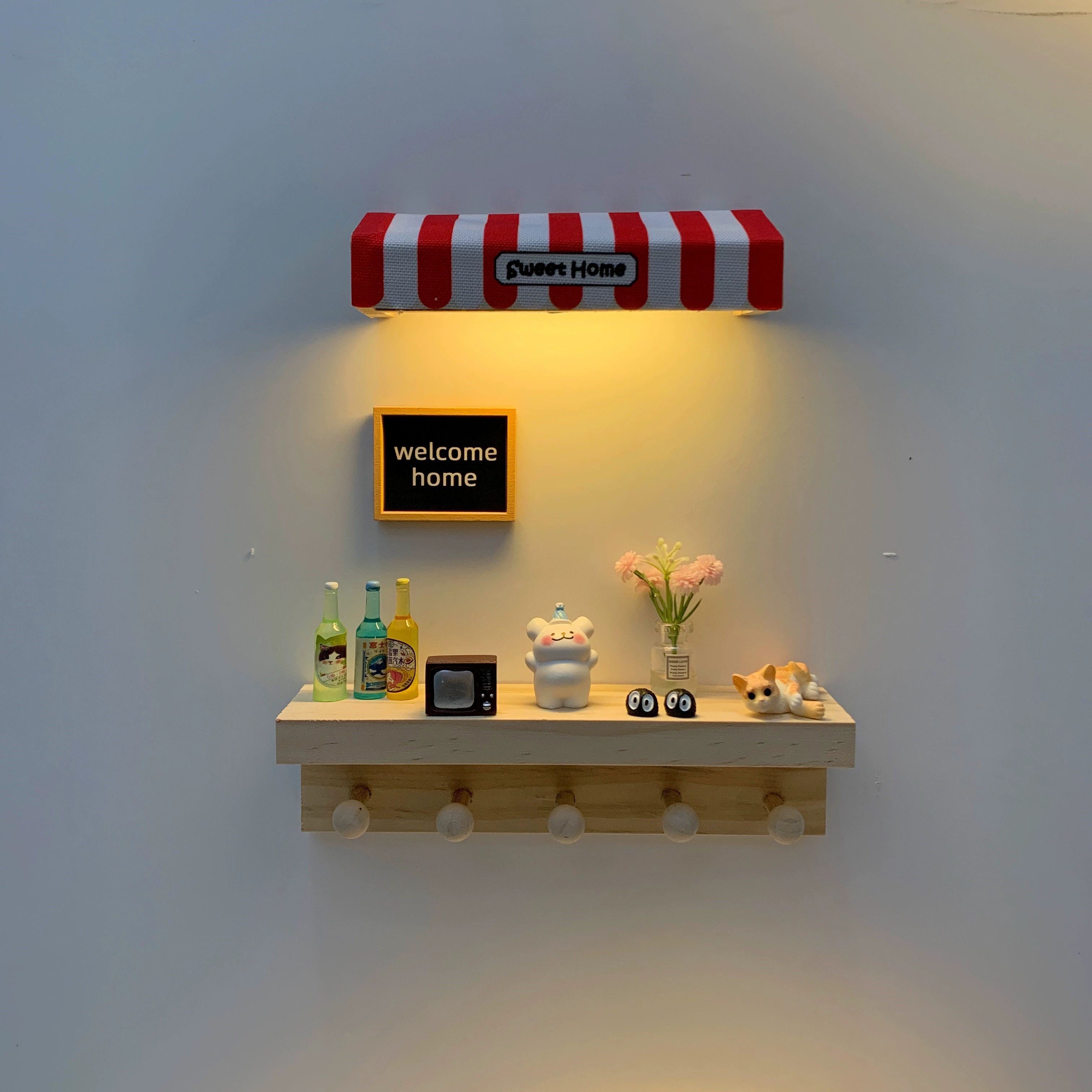 Creative entrance porch hook, key hook, solid wood wall-mounted storage rack, modern simple ornaments decoration