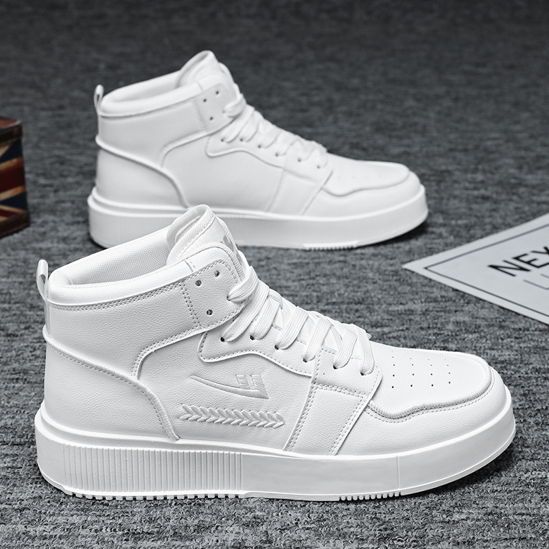 品牌新款高帮板鞋透气白色跑步运动鞋2025潮流新款正品红色休闲鞋