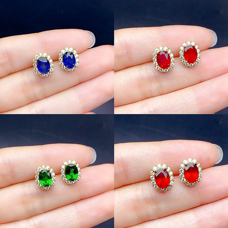 The Best-Selling S25 Sterling Silver Earrings Are Inlaid with Natural Citrine, Tanzanite, and Other Colored Gemstones, Featuring a Classic, Fashionable, and Elegant Style