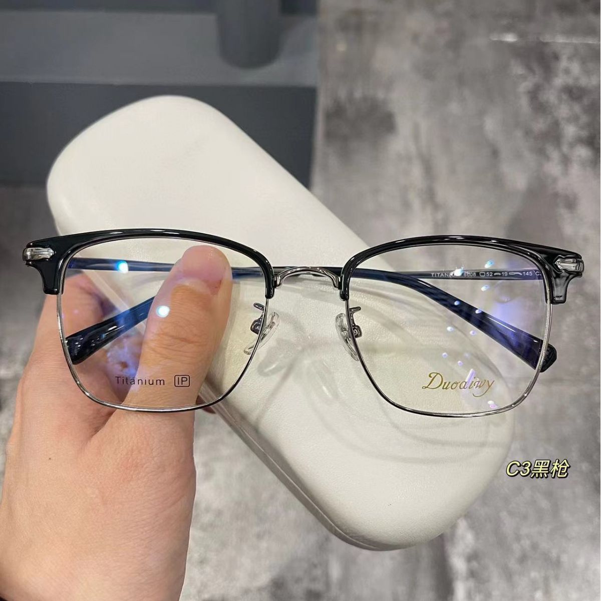 Eyebrow pure titanium 6008 frame men's glasses can be equipped with…