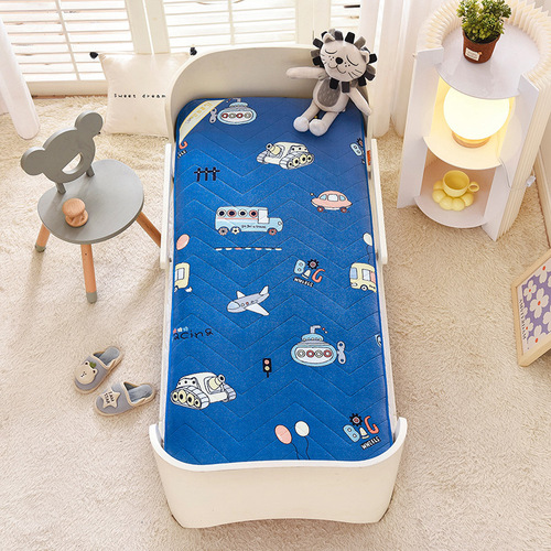 Autumn and winter kindergarten nap mattress thickened warm milk velvet baby bed quilt baby child mattress quilt