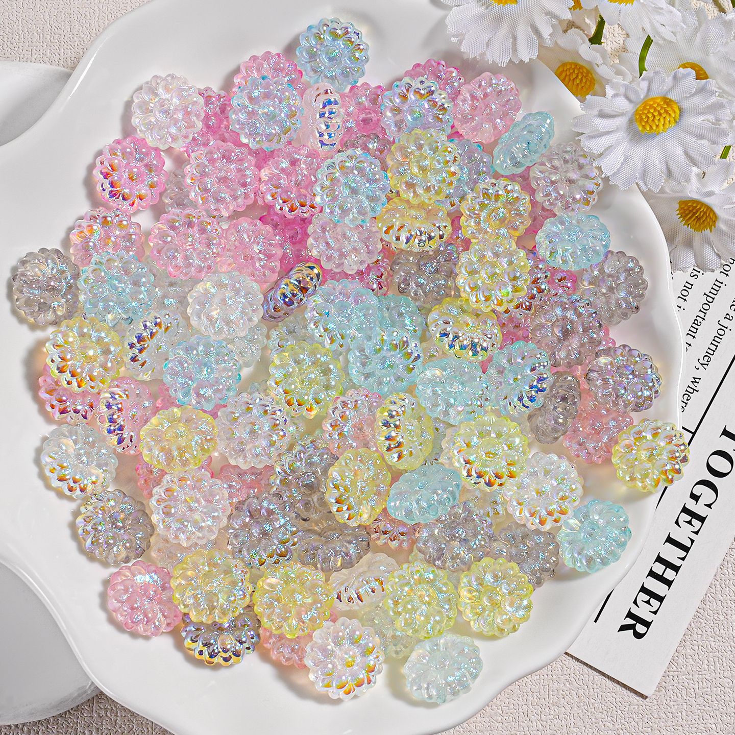 Belleza de hielo 1.5 agujero recto margarita de doble cara 14.5MM accesorios de pulsera joyería llavero DIY hecha a mano productos semiacabados