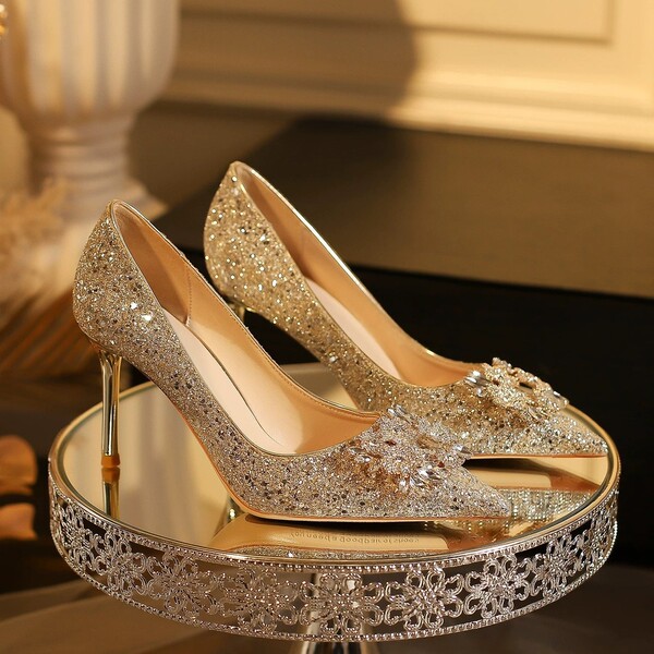 Wedding shoes for bride