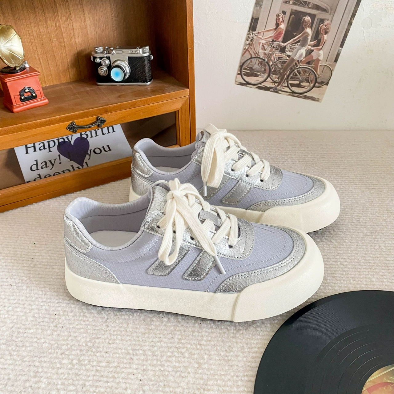 Повседневная женская обувь Летняя новая 2024 обувь женская толстая подошва универсальная дышащая доска обувь модная спортивная женская обувь