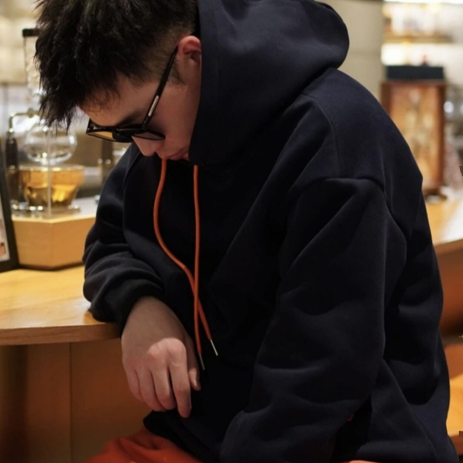 Suéter burdeos para mujer, engrosamiento de la moda 2024 otoño e invierno, suéter de color sólido, chaqueta de primavera y otoño con capucha coreana suelta