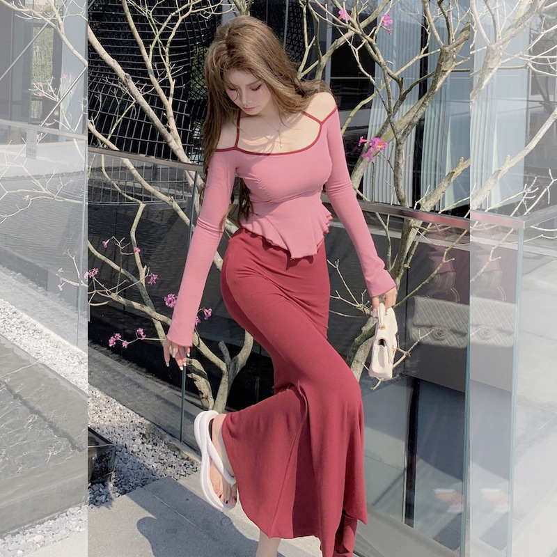 2024 new hot girl pure desire style slimming design sense halter top fishtail skirt two-piece suit women's fashion