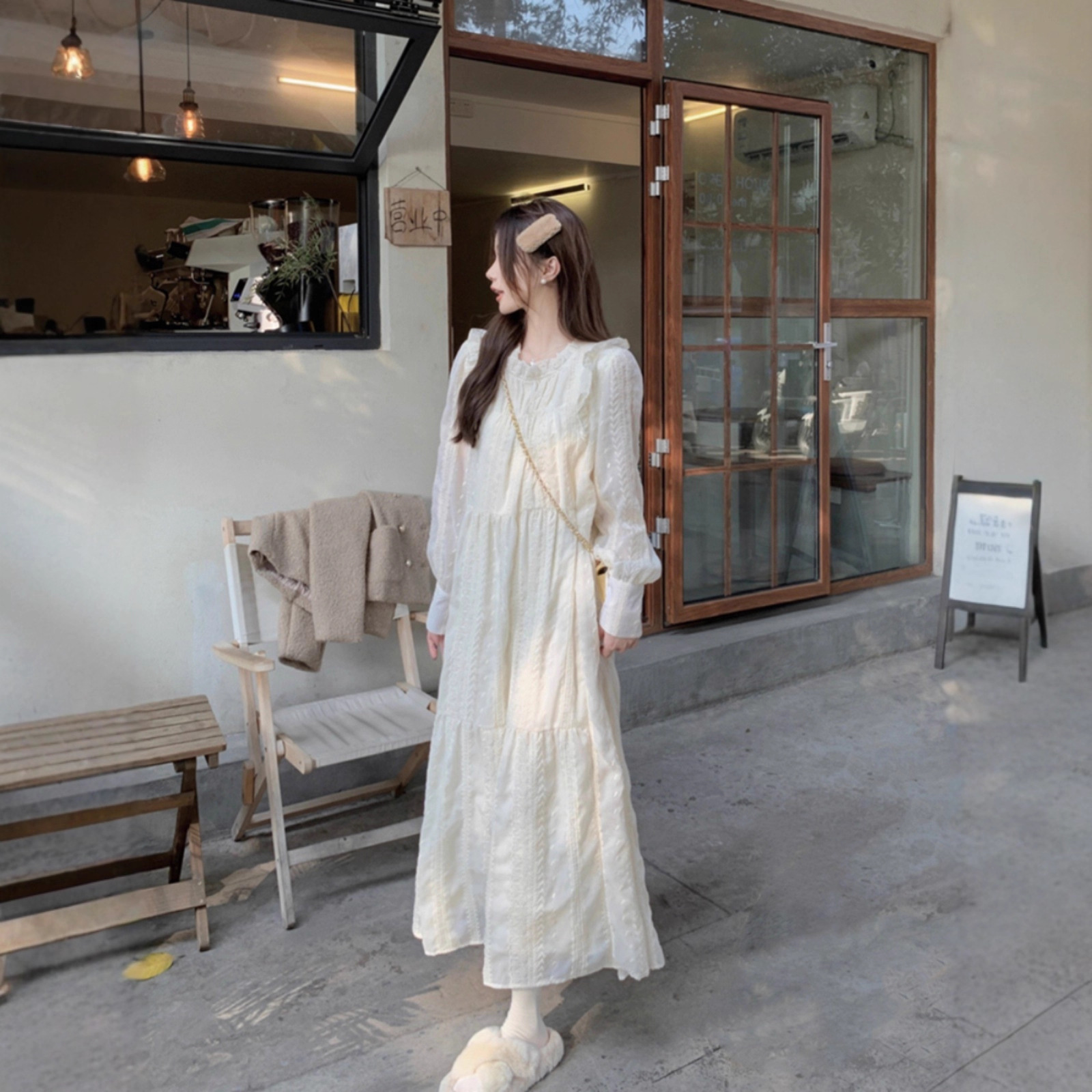 Lace autumn dress