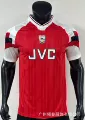92-94 Arsenal at home