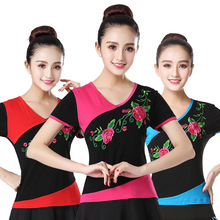 广场舞服装夏新款V领绣花舞衣民族风短袖上衣大码女T恤舞蹈健身服