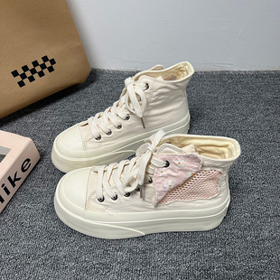 2025�¿��n��С���OӋ�к�����e�\�Ӱ�ЬƽɫŮ�ٴ�͸��Ů�ߎ�Ь