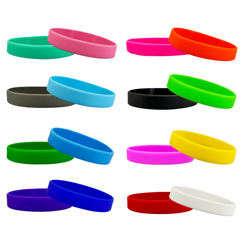 Inventario de color sólido pulsera de silicona deportiva para niños adultos simple equipo de pulsera de goma brazalete soporte personalizado image 5