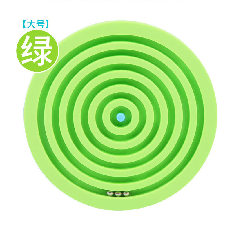 Grande boule de labyrinthe en demi-cercle verte