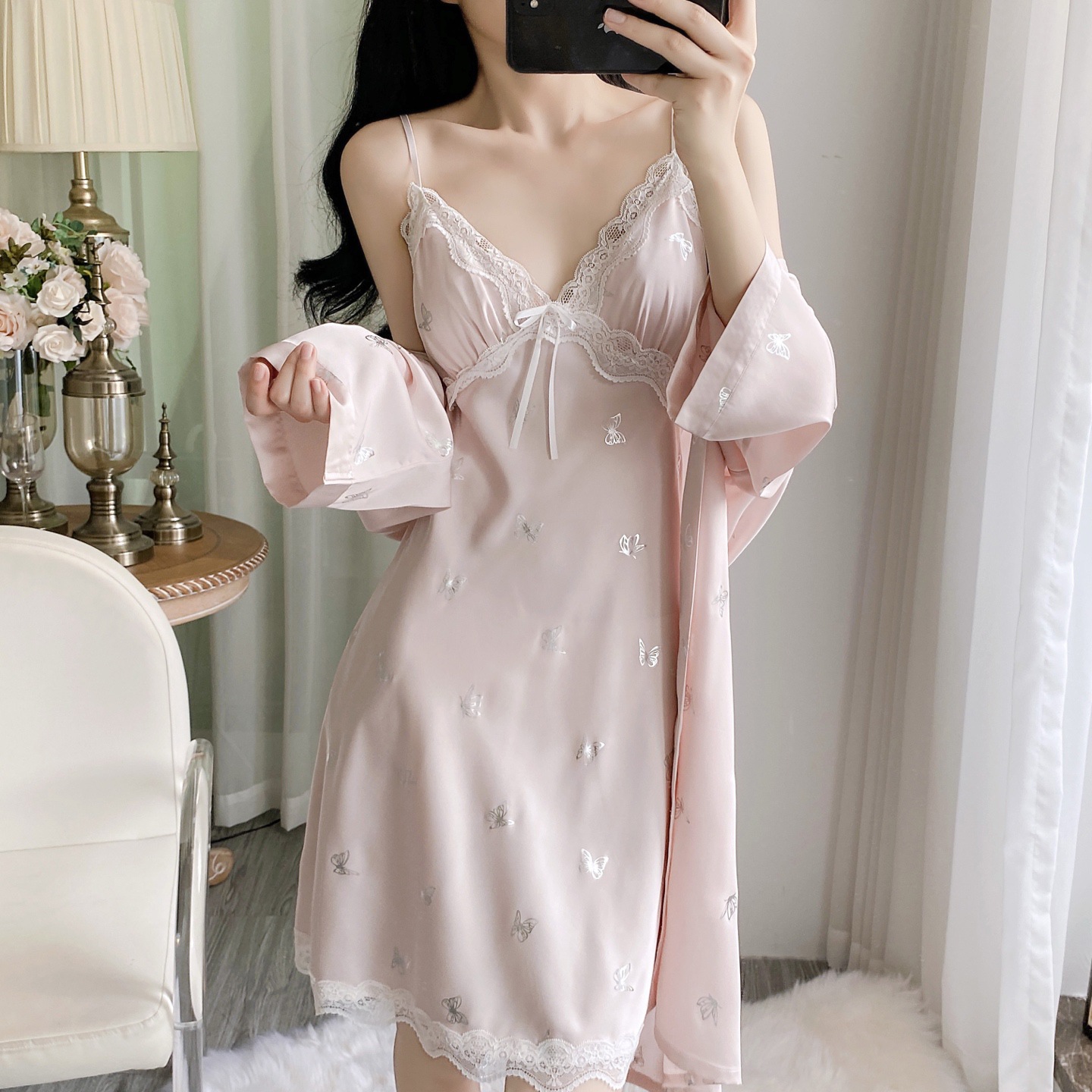 핑크색 잠옷 투피스 세트