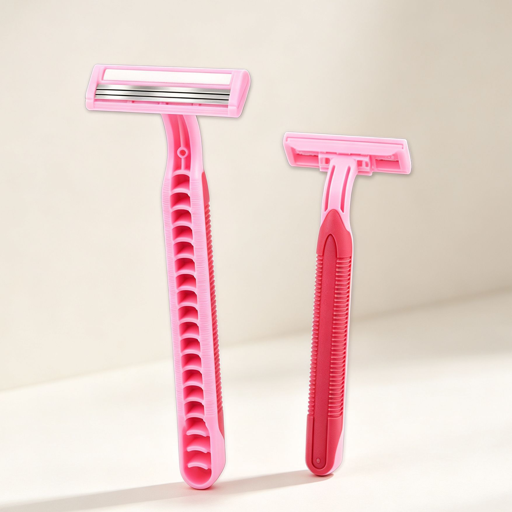 Manufacturer's In-Stock Women's Disposable Manual Razor for Armpit Hair Removal, Leg Hair Shaving Razor, Individually Packaged