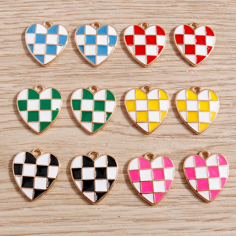 DIY accessories plaid geometric single hanging round heart bracelet pendant alloy oil drop small fresh pendant DIY accessories plaid geometric single hanging round heart bracelet pendant alloy oil drop small fresh pendant