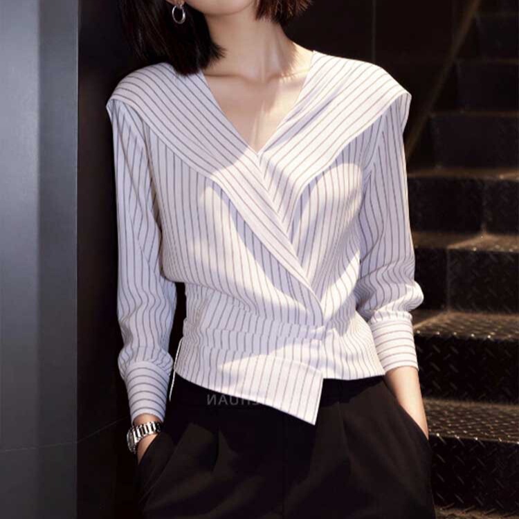 New Style Mature Fashion Striped Long-Sleeve Shirt for Women, V-Neck, Waist-Cinching, Stylish, Slimming, Plus-Size Top, White, European and American Style
