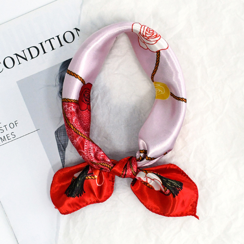 50 Satin Chain Pañuelo cuadrado estampado Color Sense de alta gama Moda de todo fósforo azafata profesional Servicio al cliente Bufanda de decoración Bufanda de seda