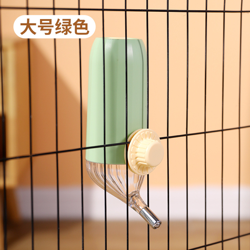 Q linda fuente de bebida para mascotas colgando alimentador automático de agua anti-Splash boca no húmeda Bola de agua para mascotas taza ventas directas de la fábrica