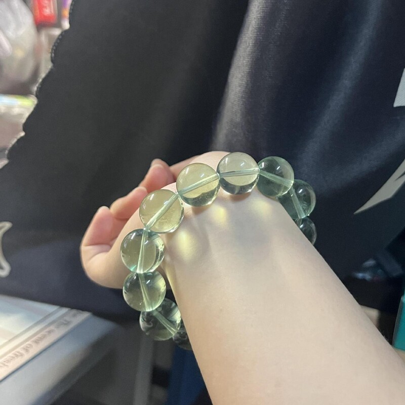 Manufacturer Wholesale Natural Green Fluorite Round Bead Single-Circle Bracelet, Fresh and Elegant Crystal with Small Ice Crystals, Mint Green