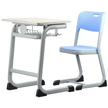 厂家直销学生课桌椅中空吹塑课桌椅中空板桌椅分体课桌椅