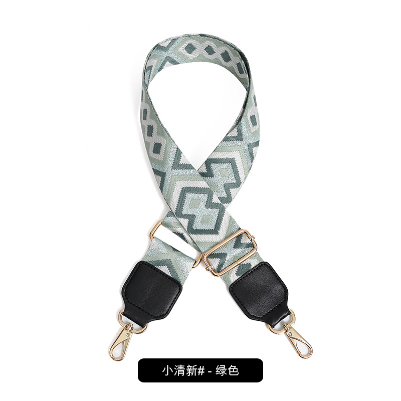 작은 신선한 녹색