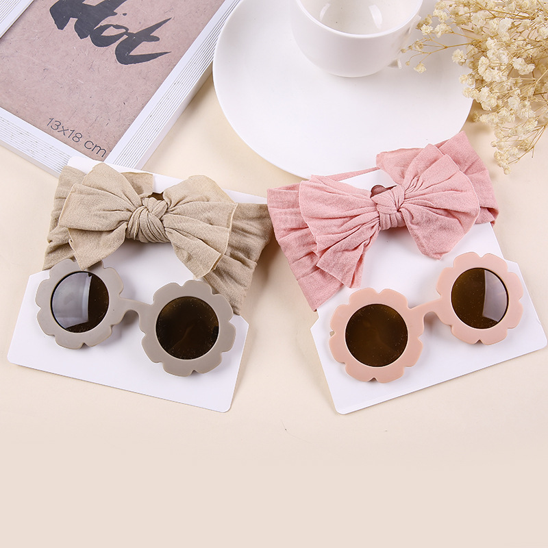 Simple Style Solid Color Bow Knot Nylon Hair Band 2 Piece Set display picture 1