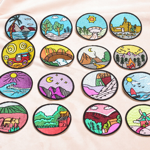 Original quality embroidered logo round badge outdoor animal patch stickers cross-border supply clothing accessories embroidered cloth stickers