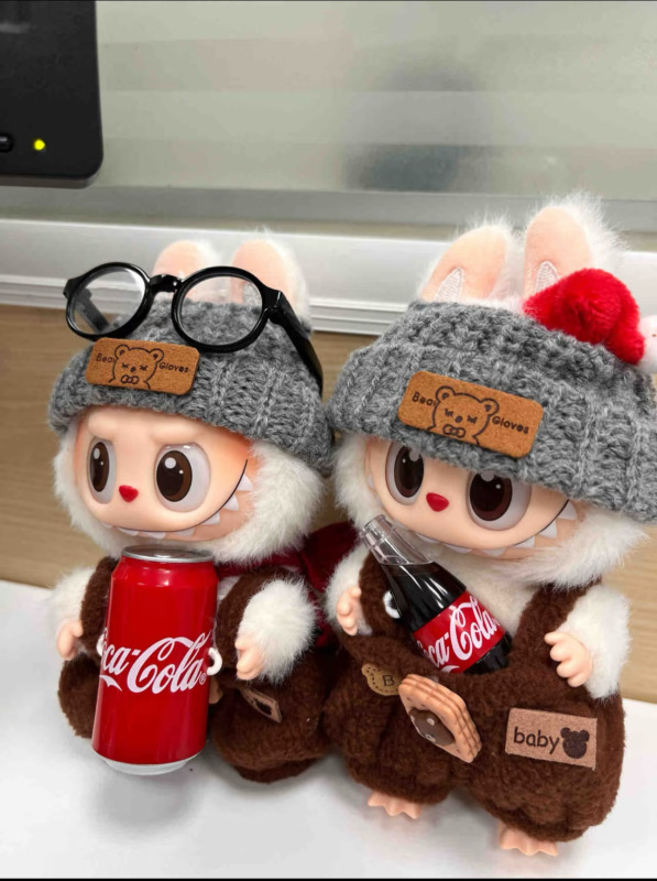 ラブブ labubu ビニール コカ・コーラ ベビー服 第一世代、第二世代、第三世代 17cm 夏用 座り立ちオーバーオールスーツ|undefined