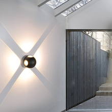 LED�����ˮ�ڟ��ڰ�ɫ�A�������p�^���Θ����^���̨¶̨���12W