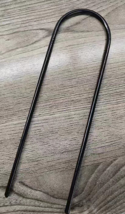 Fábrica directa de clavos de tierra en forma de U, clavos de tierra de jardín a prueba de césped, clavos de tierra de huerto, una variedad de especificaciones y estilos de clavos de tierra en forma de U