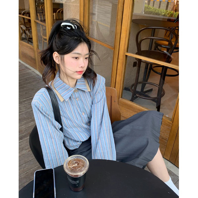 블루 스트라이프 긴팔 셔츠 여성 학생 가을과 겨울 디자인 센스 작은 프랑스 세련된 하이 엔드 센스 탑 옷