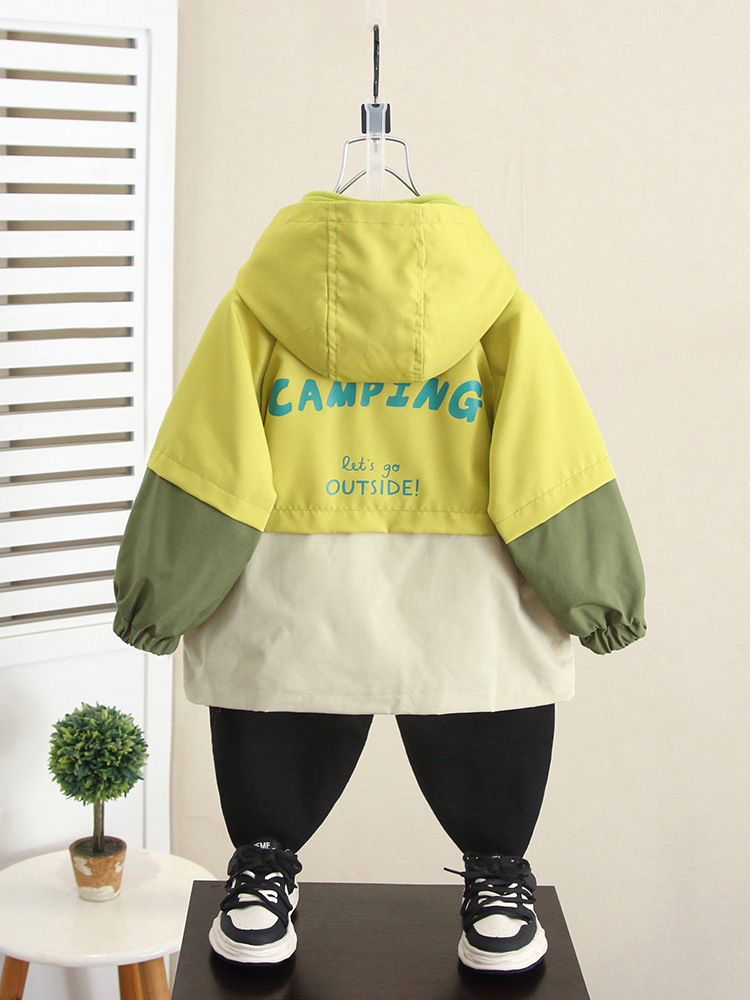 6345 Ropa para niños Chaquetas para niños Tres en uno 2025 Primavera y otoño Nuevo estilo Abrigo de otoño para bebés Pelusa polar para niños