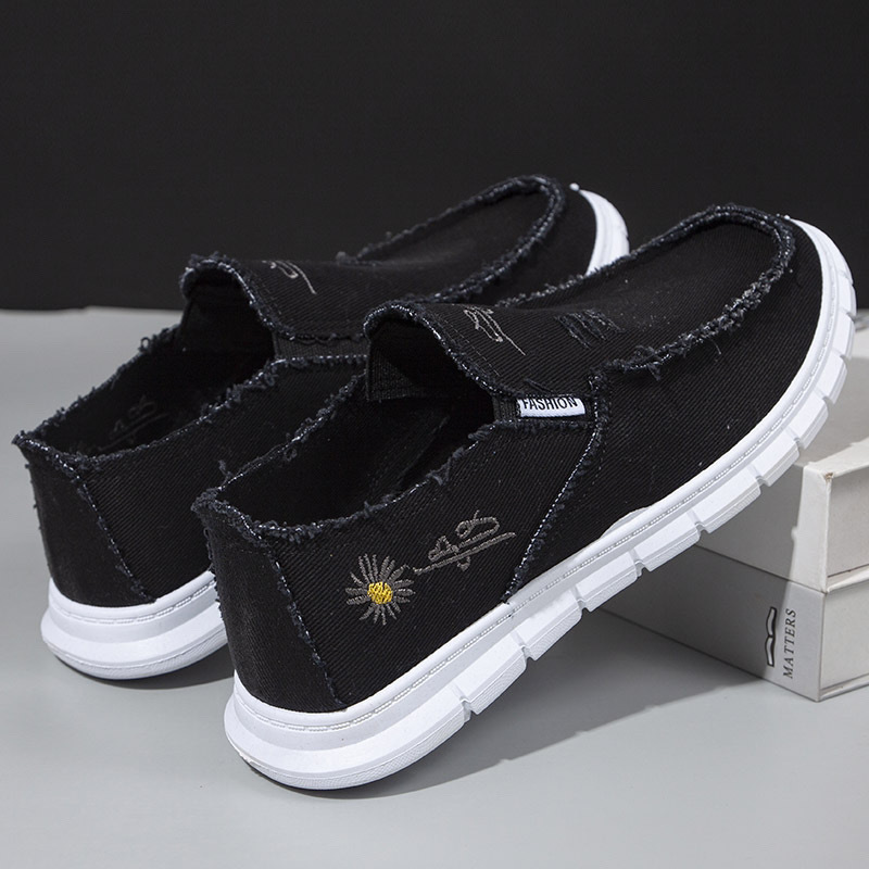 C88 블랙 데이지 플러스 사이즈