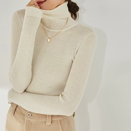 连衣裙;女式毛呢外套;其他短外套