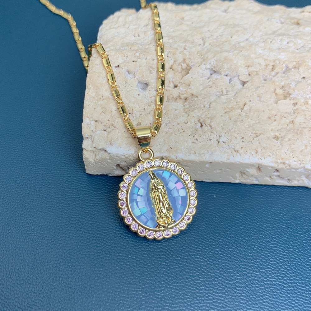 Fashion Portrait Copper Inlay Shell Zircon Pendant Necklace 1 Piece