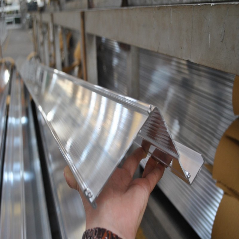 佛山6063铝型材挤出生产 铝型材散热器铝合金框架生产胚料 CNC氧