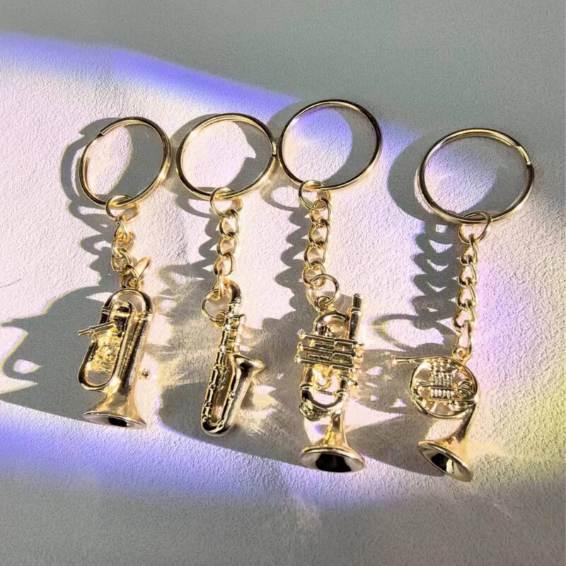 Same Style Simple Mini Saxophone Horn Metal Keychain Niche Key Ring Backpack Mobile Phone Accessories Pendant