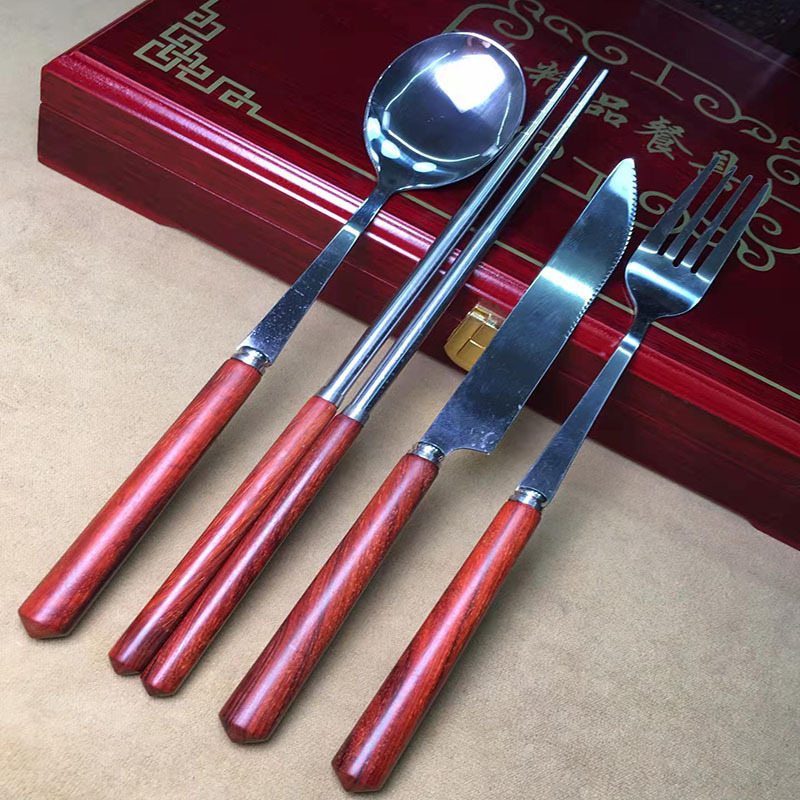 India lobular red sandalwood tableware four-piece mahogany Chinese craft home gifts practical ornaments India lobular red sandalwood tableware four-piece mahogany Chinese craft home gifts practical ornaments