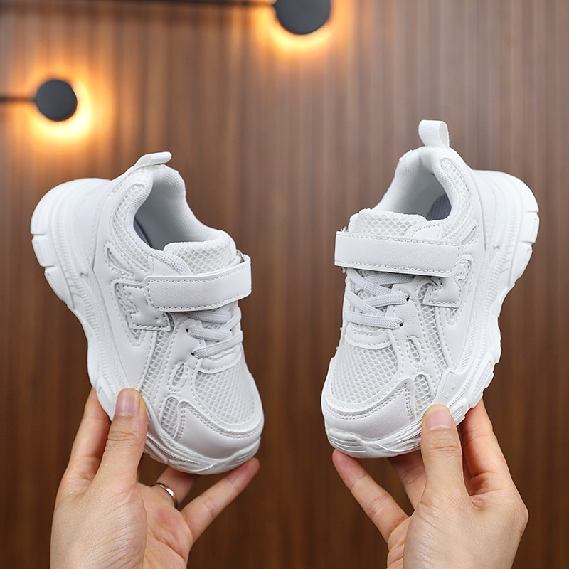 Boys' Black Athletic Shoes Breathable Mesh EVA Ultralight Running Sneakers For Medium And Large Children Girls' Chunky Sneakers_voghion.com