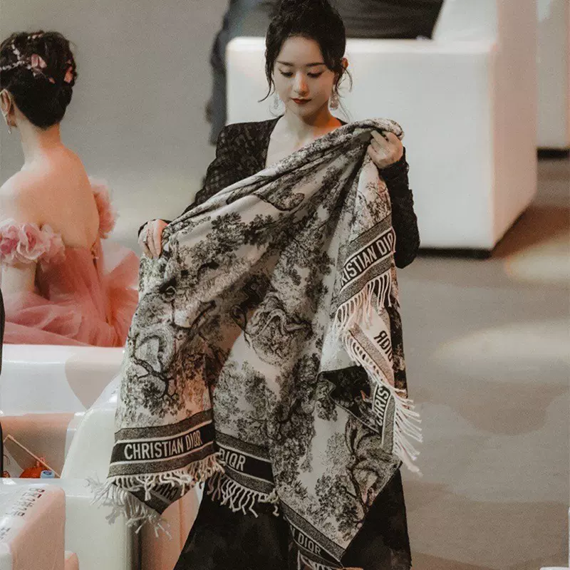 新款秋冬季赵丽颖同款仿羊绒提花围巾女加厚保暖围脖长款流苏披肩