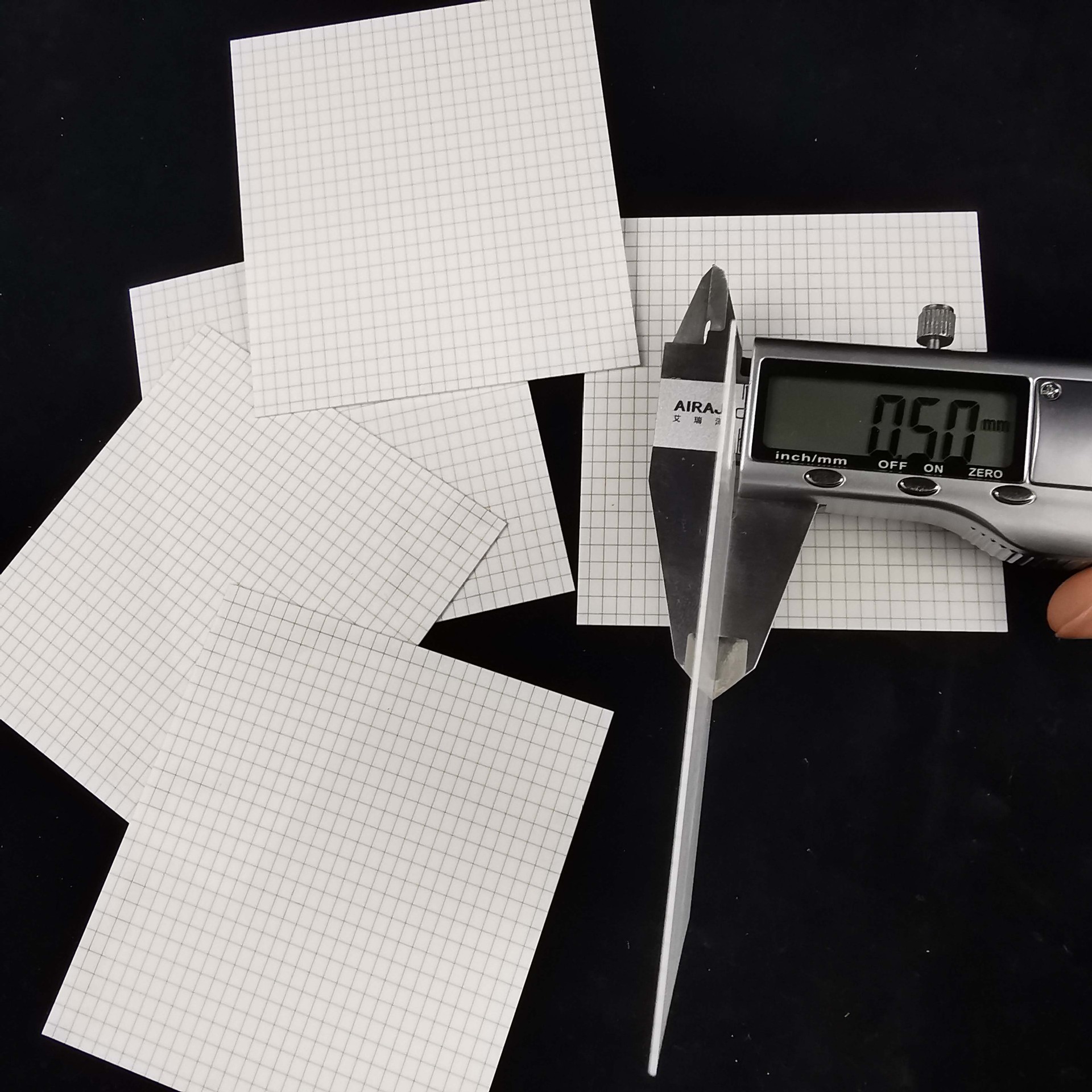 厂家供应 多孔耐高温氧化铝瓷片 可激光切割