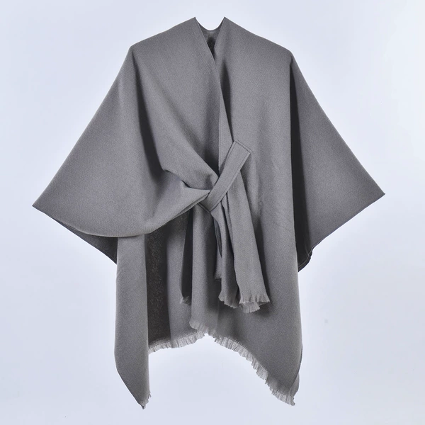 Belt with tassels, cloak
