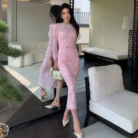 2026初夏新品女装性感透视睫毛蕾丝长款连衣裙修身晚礼服粉色白色